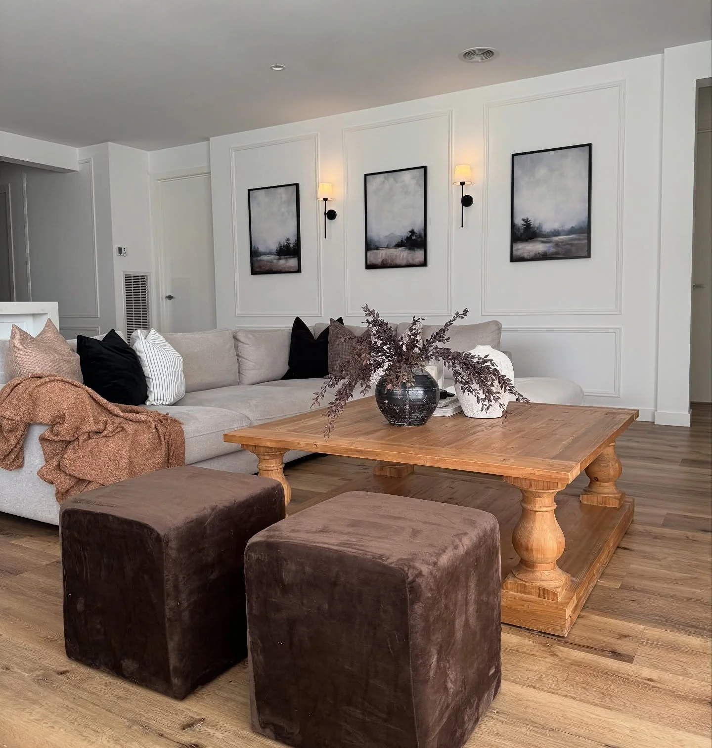 2. Warm Transitional Comfort with Earth Tones (Living Room Furniture Ideas)