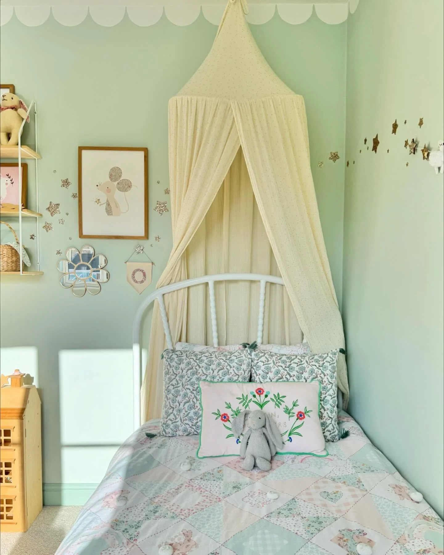 11. Mint Green & Cream Storybook Corner (Pastel Bedroom Ideas)