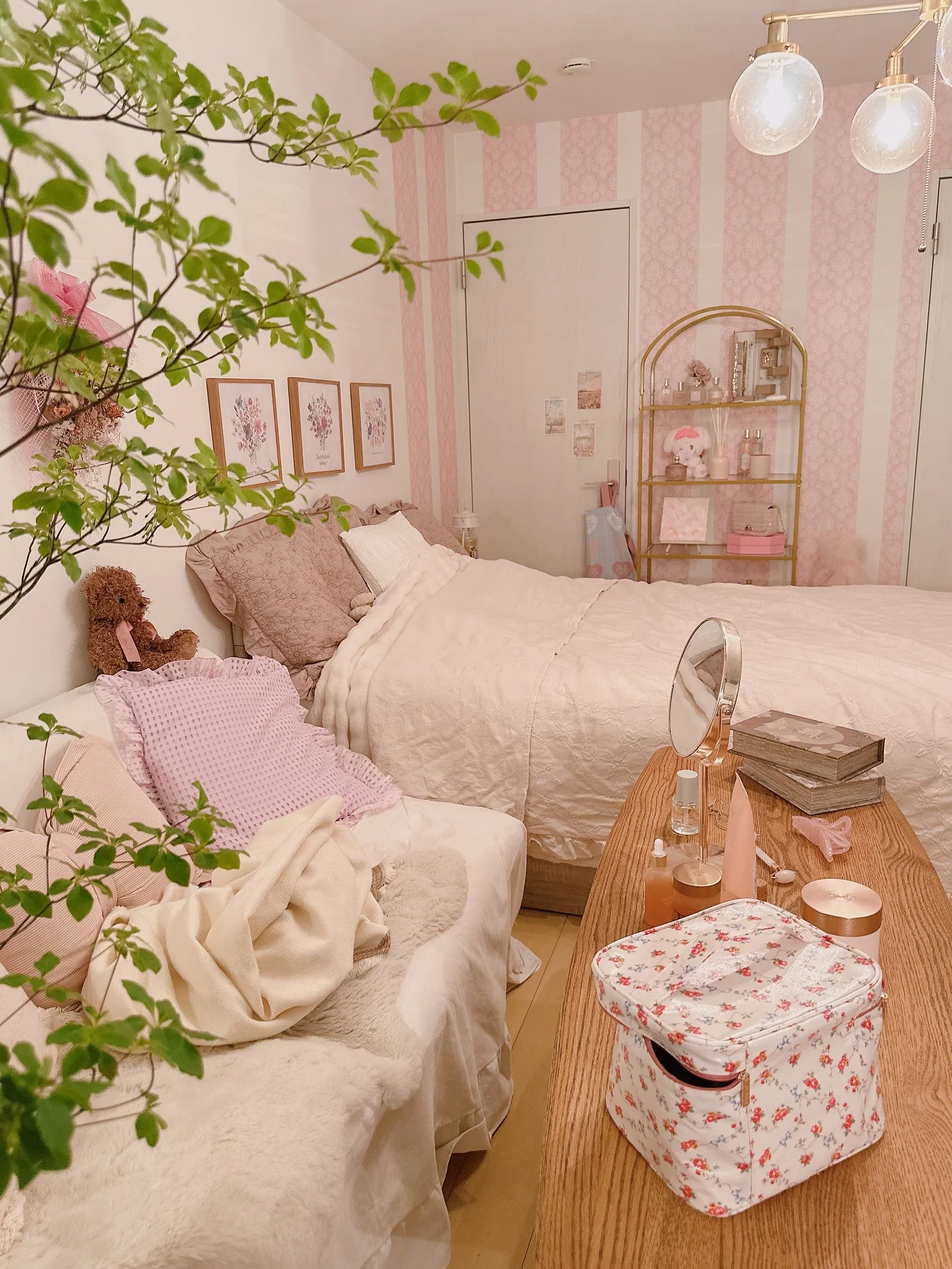 3. Romantic Vintage Charm (Light Pink Bedroom Ideas)