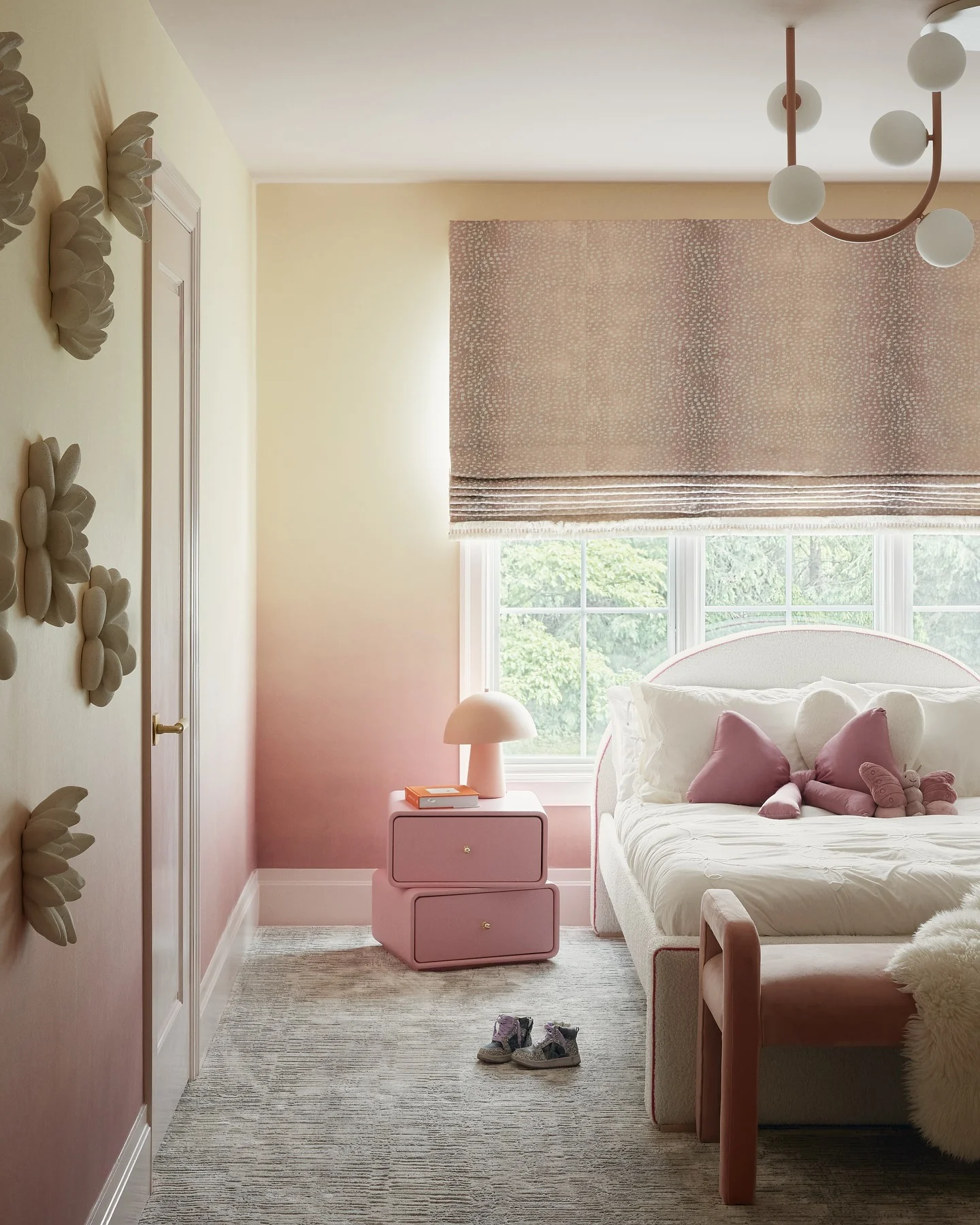 10. Sunset Gradient Glow (Light Pink Bedroom Ideas)