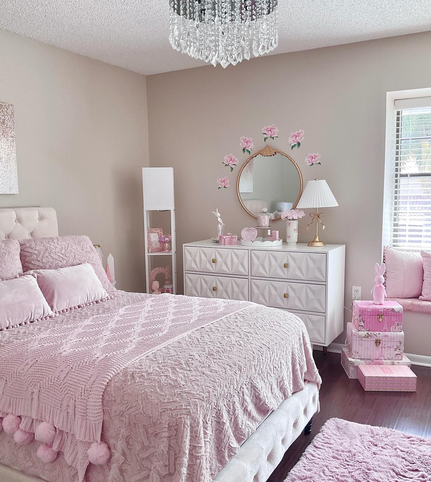 13. Powder Pink Glam with Crystal Accents (Light Pink Bedroom Ideas)