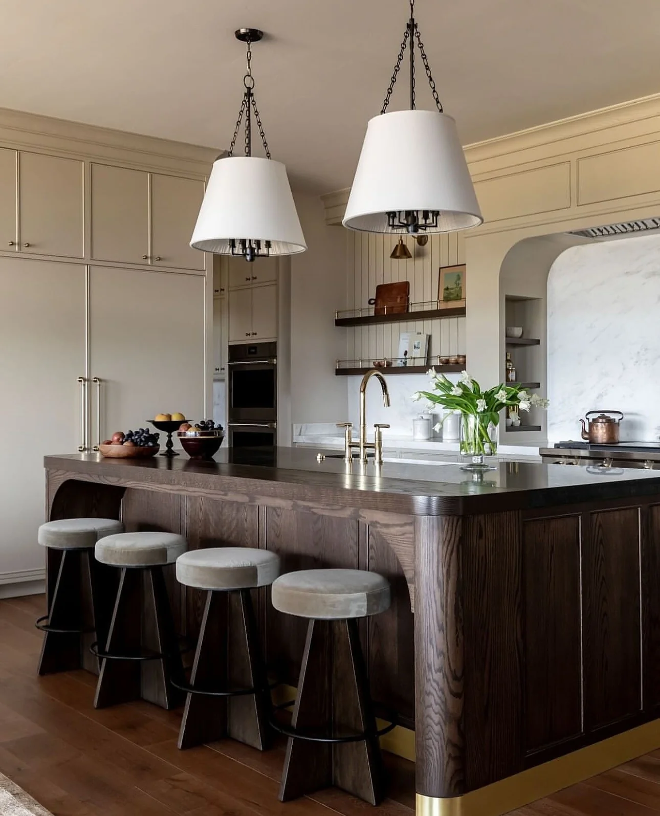 12. Sculptural Lighting with Tailored Dark Oak (Dark Wood Kitchen Ideas)