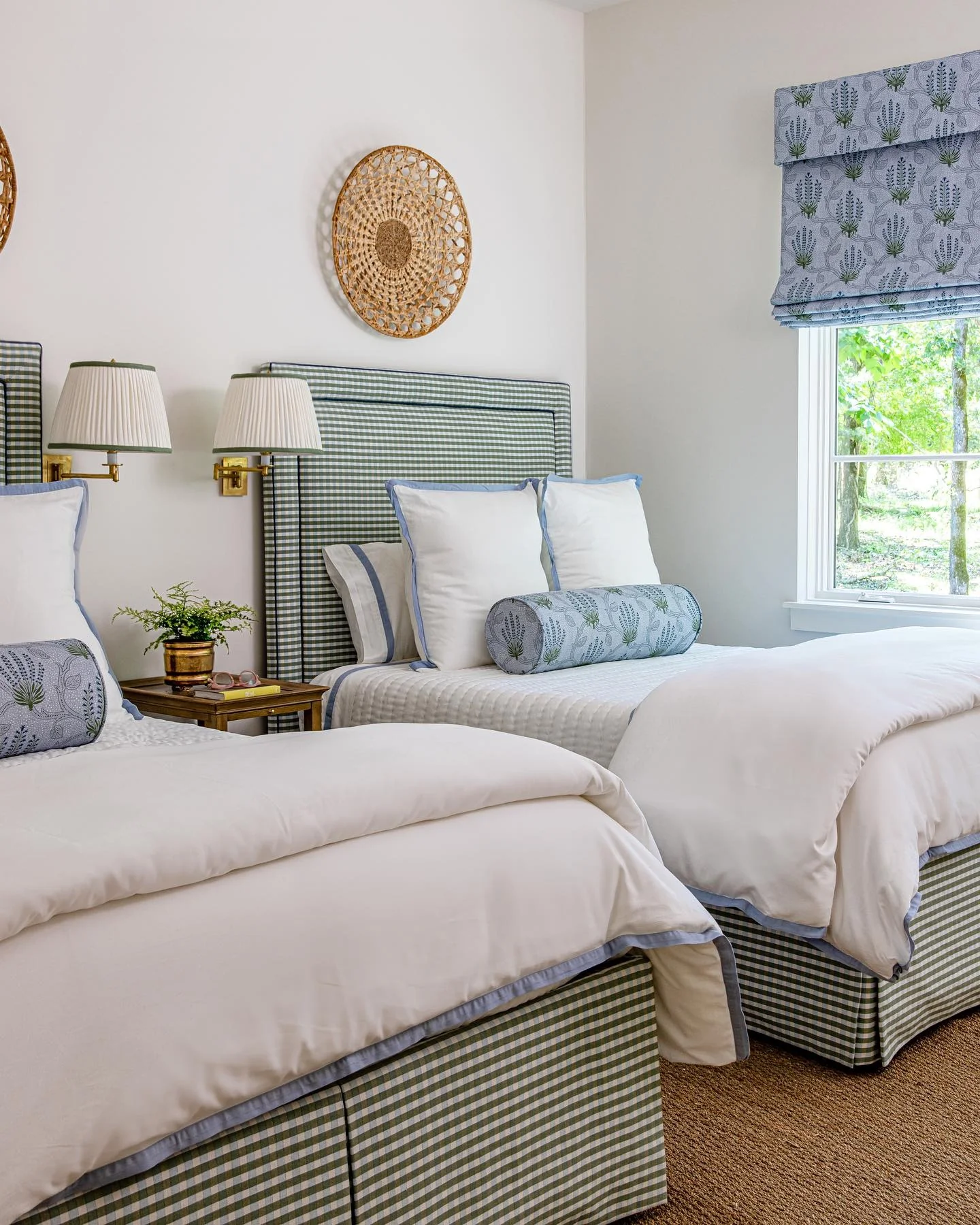 9. Coastal Twin Comfort in Blue and Green Checks (Blue and Green Bedroom Ideas)
