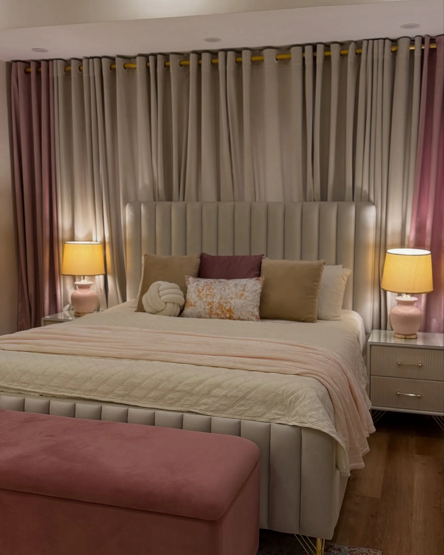 10. Evening Luxe with Dimmed Glam Accents (Pink and Gray Bedroom Ideas)