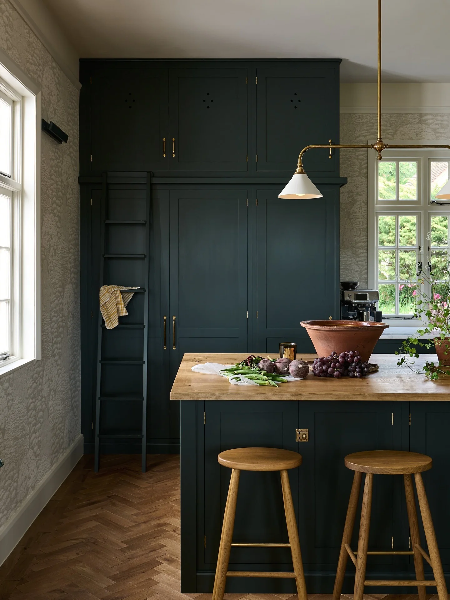 4. Charcoal Green and Natural Wood Blend (Kitchen Cabinet Color Ideas)