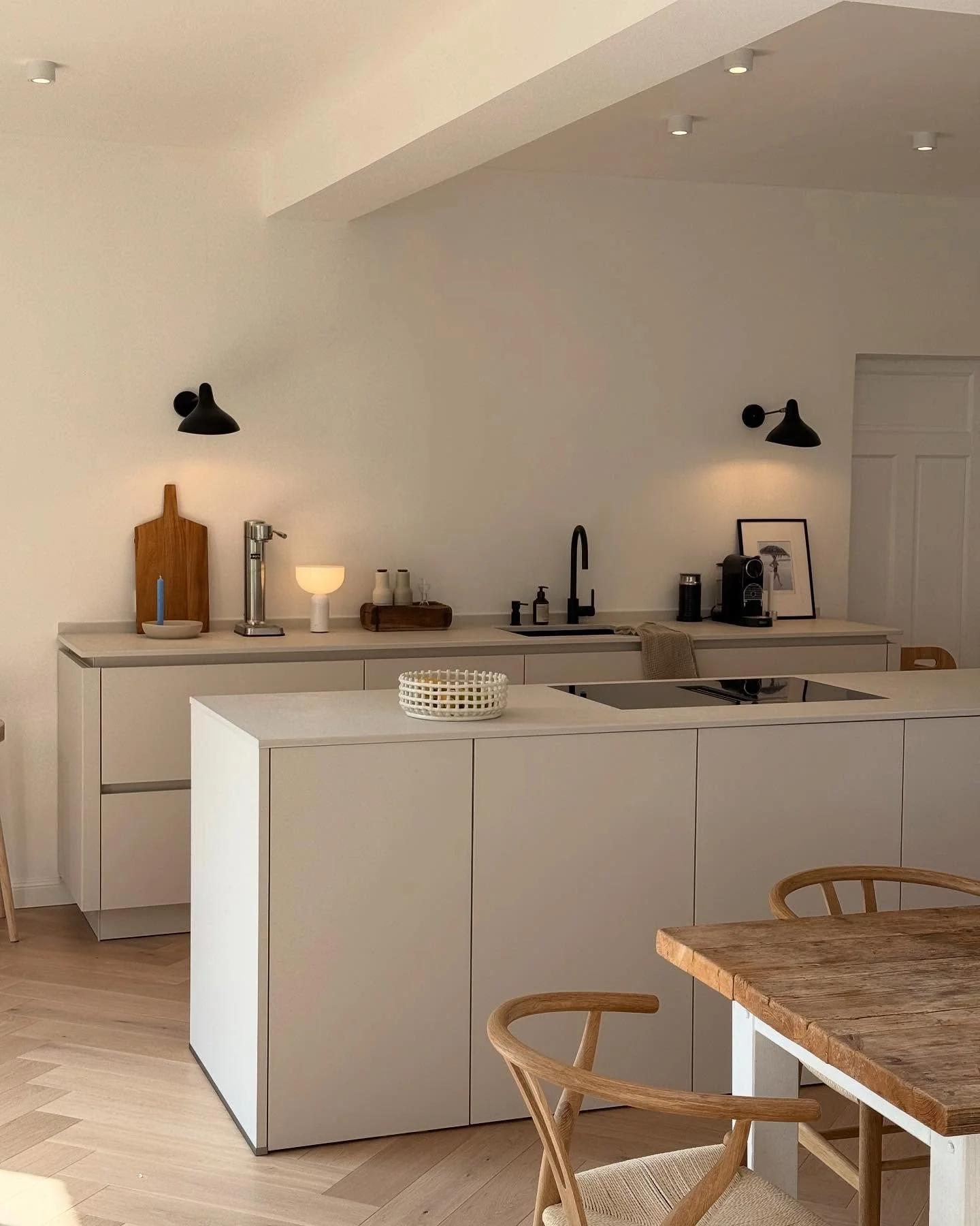 5. Minimalist Neutral Kitchen with Warm Scandinavian Influence (Small Cozy Kitchen Ideas)