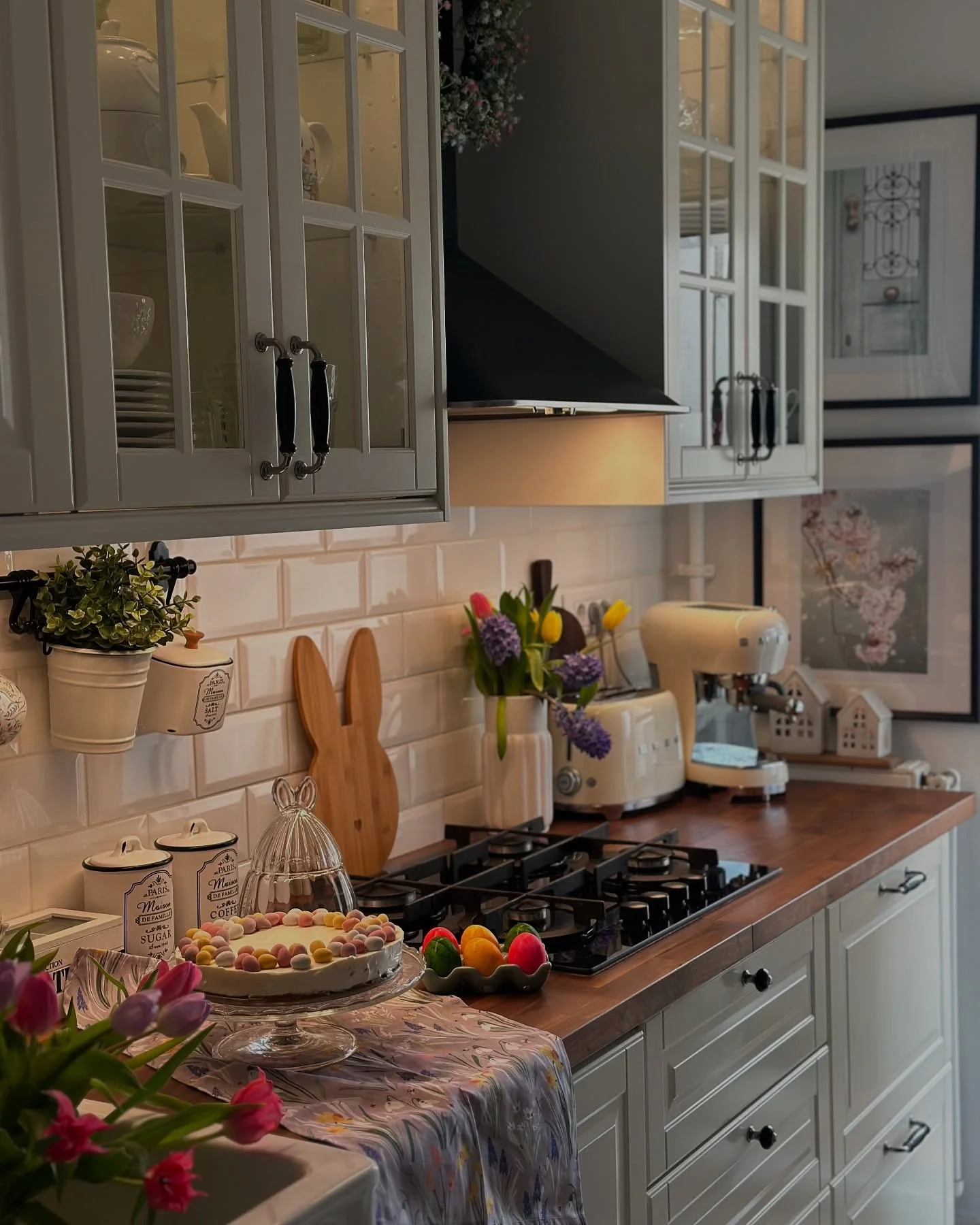 12. Easter-Inspired Kitchen with Warm Cream Tones and Bunny Accents (Small Cozy Kitchen Ideas)