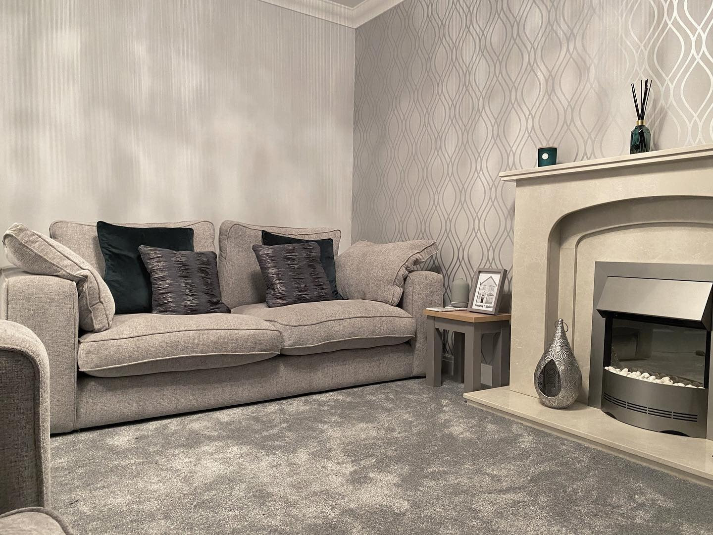 2. Warm Textured Comfort (Gray Living Room Ideas)