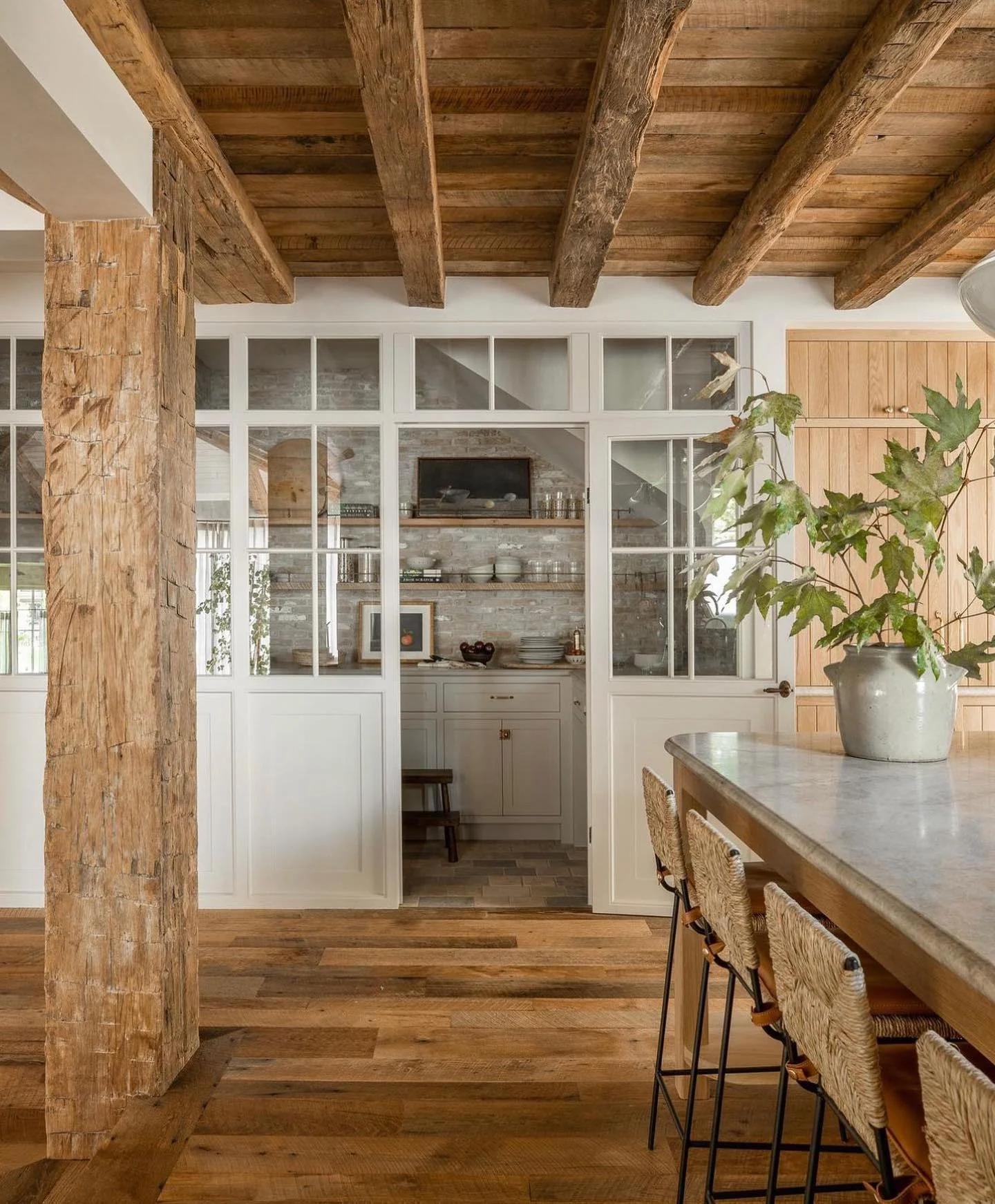 11. Raw Wood Accents with Woven Textures (Farmhouse Kitchen Ideas)