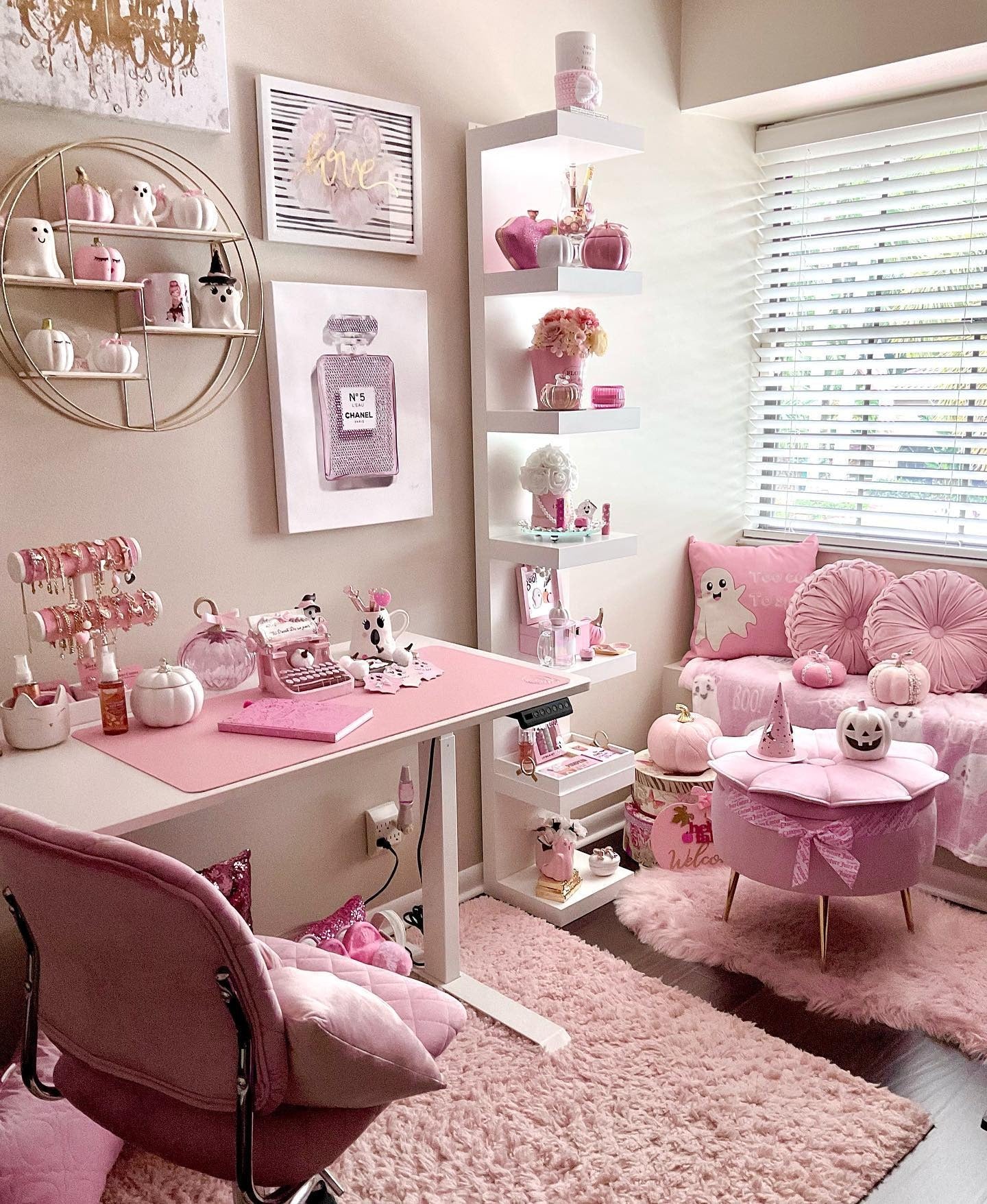 8. Chic and Playful Pink Collectibles Desk (Pink Office Ideas)