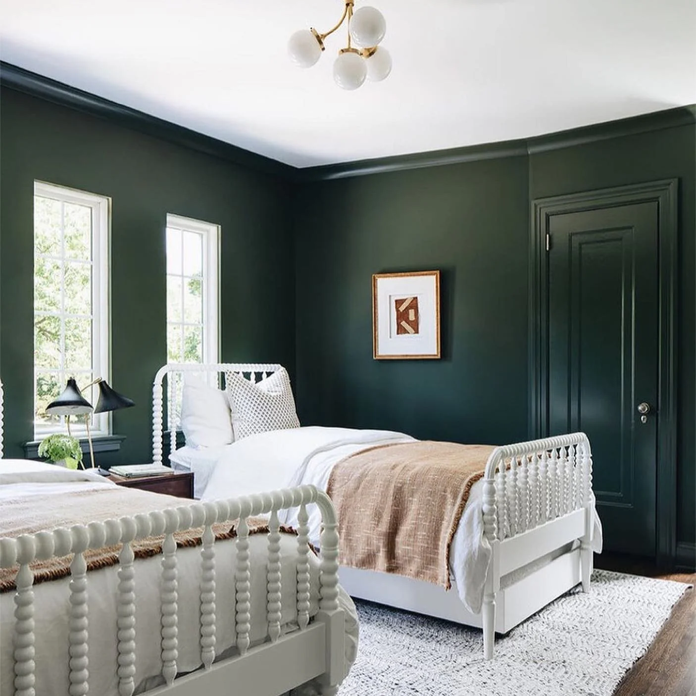 9. Crisp and Warm Twin Retreat (Dark Green Bedroom Ideas)