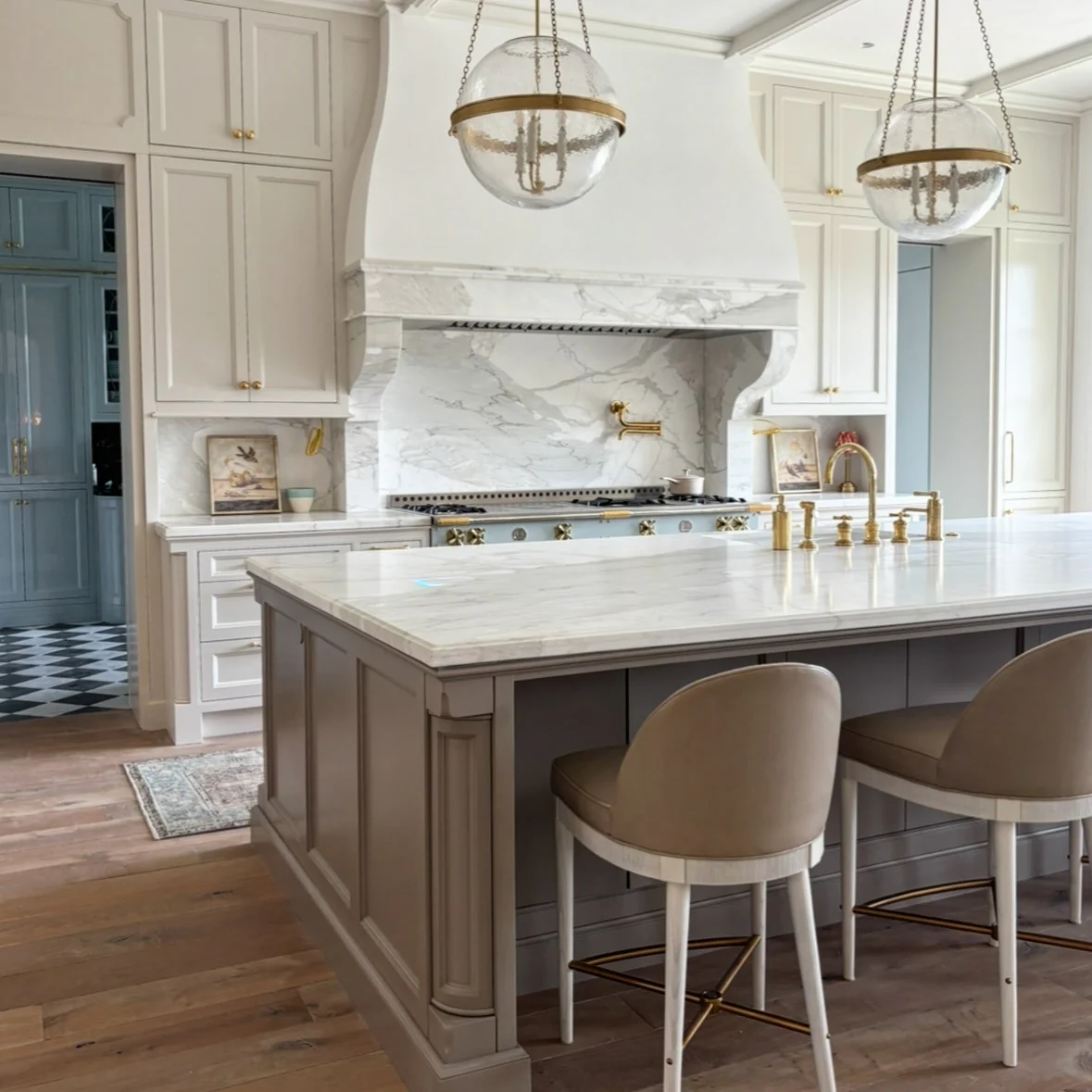 21. Two-Tone Tradition with Cream and Taupe Paneling (classic kitchen ideas)