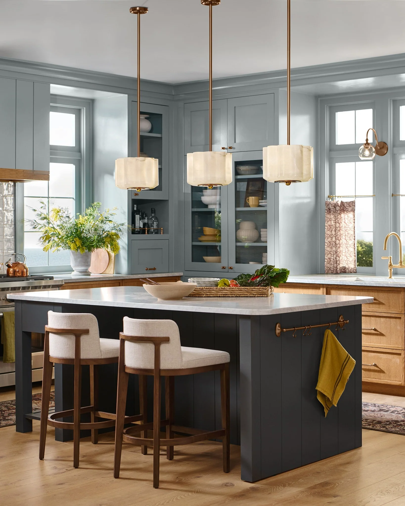 3. Slate Blue and Brass Transitional Kitchen (Unique Kitchen Ideas)