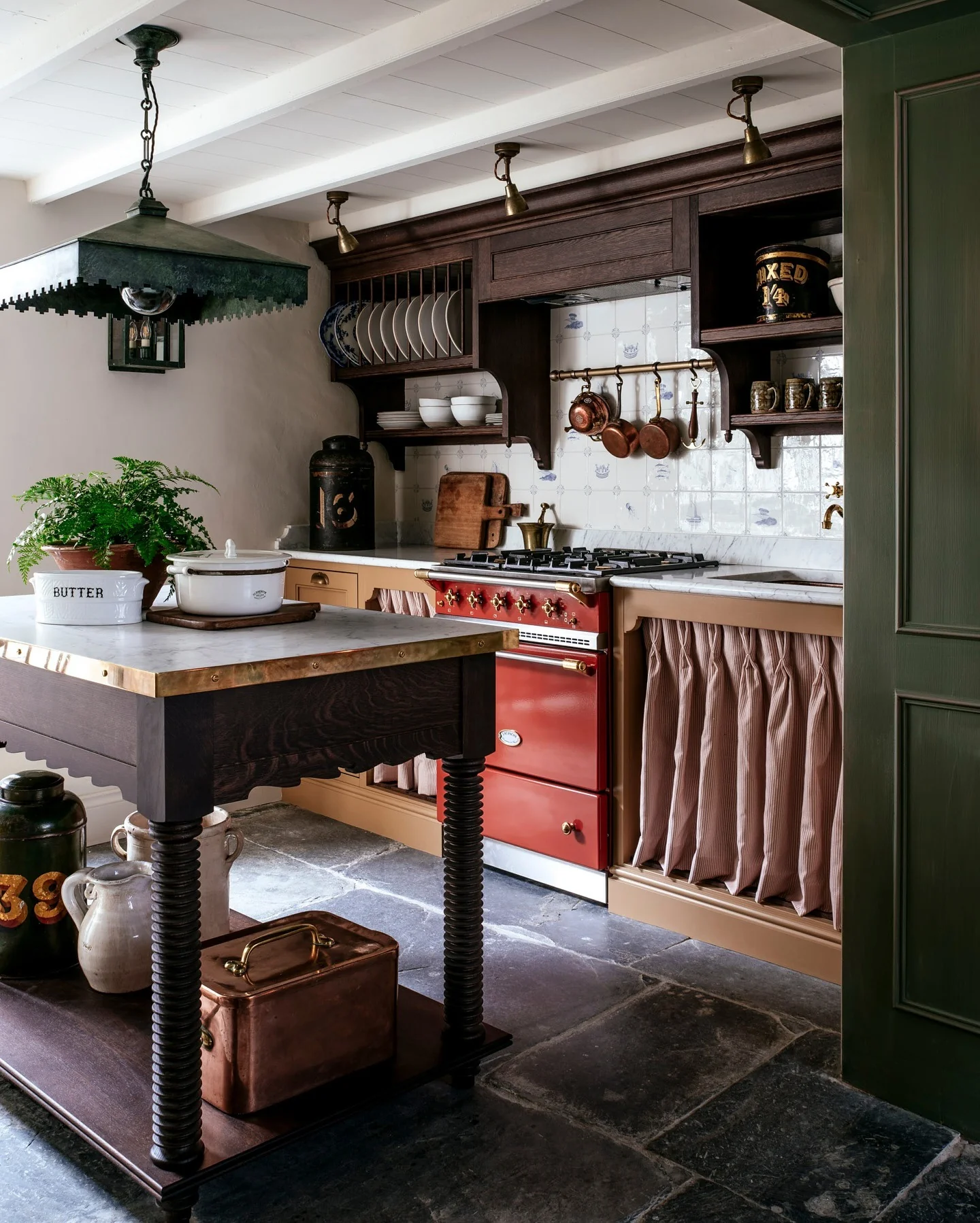 12. Red Range and Skirted Storage Charm (Vintage Kitchen Ideas)