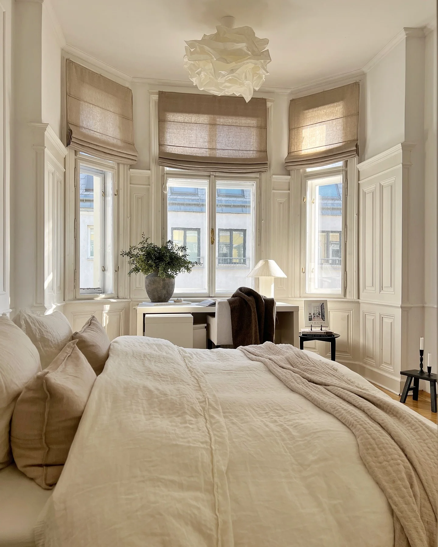 3. Soft Urban Classic (Off White Bedroom Ideas)