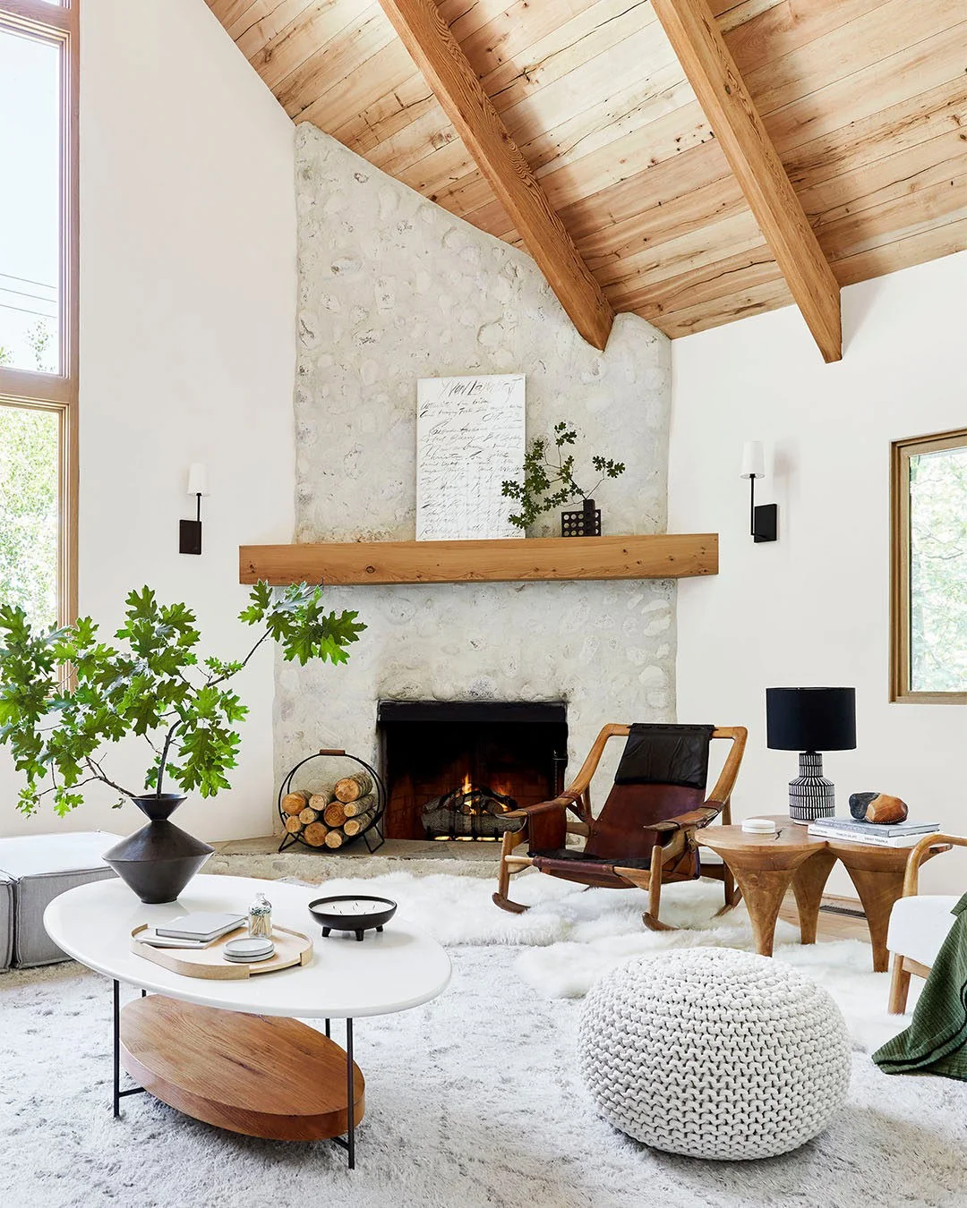 12. Rustic Calm With Organic Touches (Cozy Living Room Ideas)