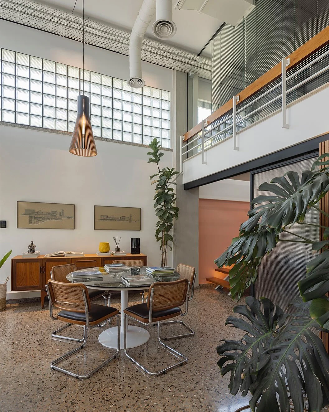 9. Retro Industrial Meets Nature (Earth Tones Office Ideas)