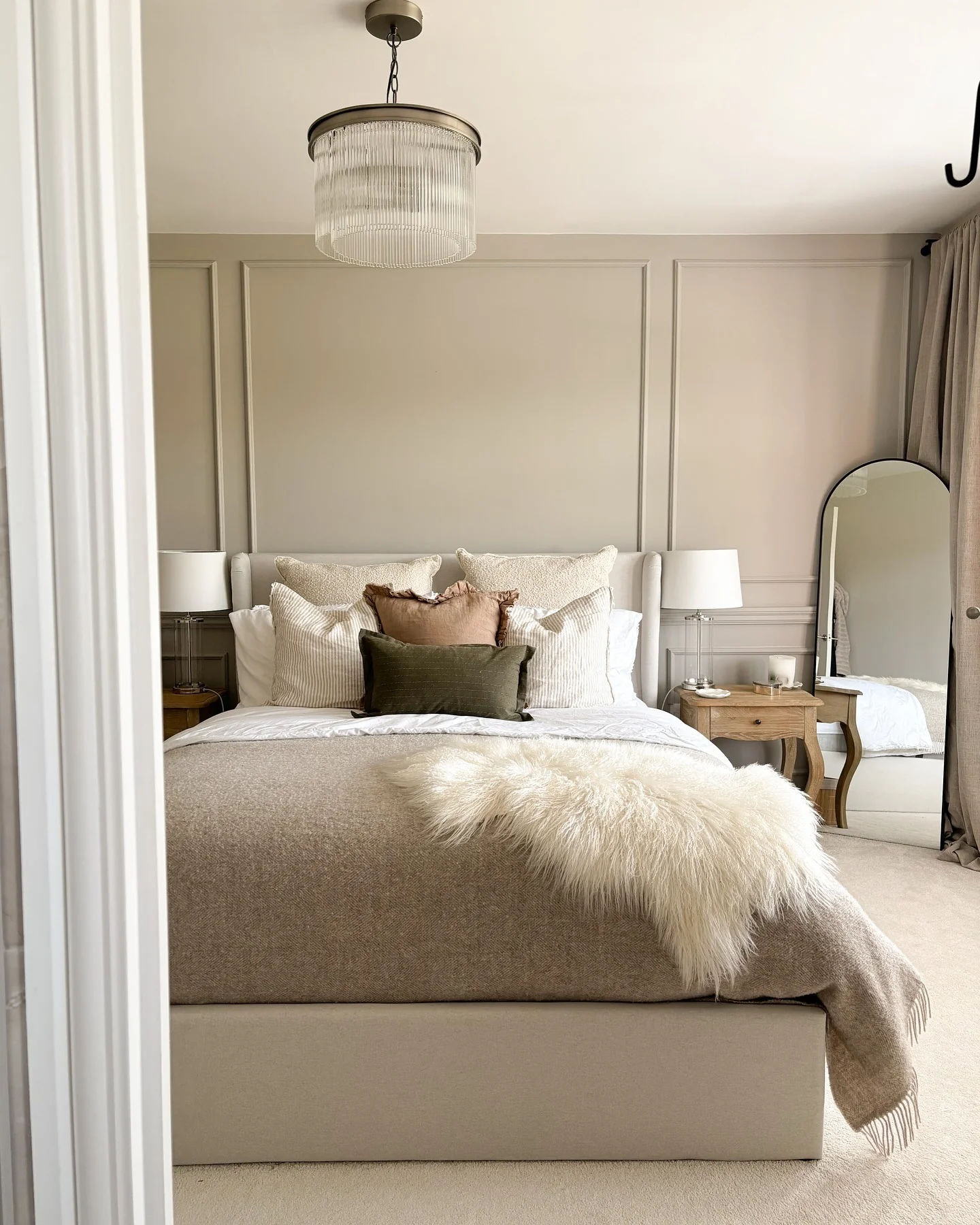 15. Layered Neutrals with Earthy Warmth (Serene Bedroom Ideas)