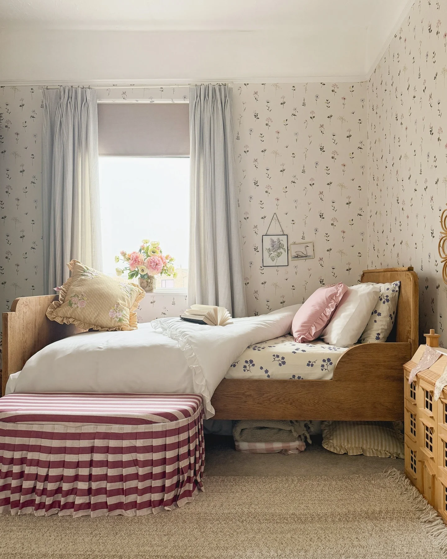 25. Cottagecore Bloom with Vintage Whimsy (Serene Bedroom Ideas)