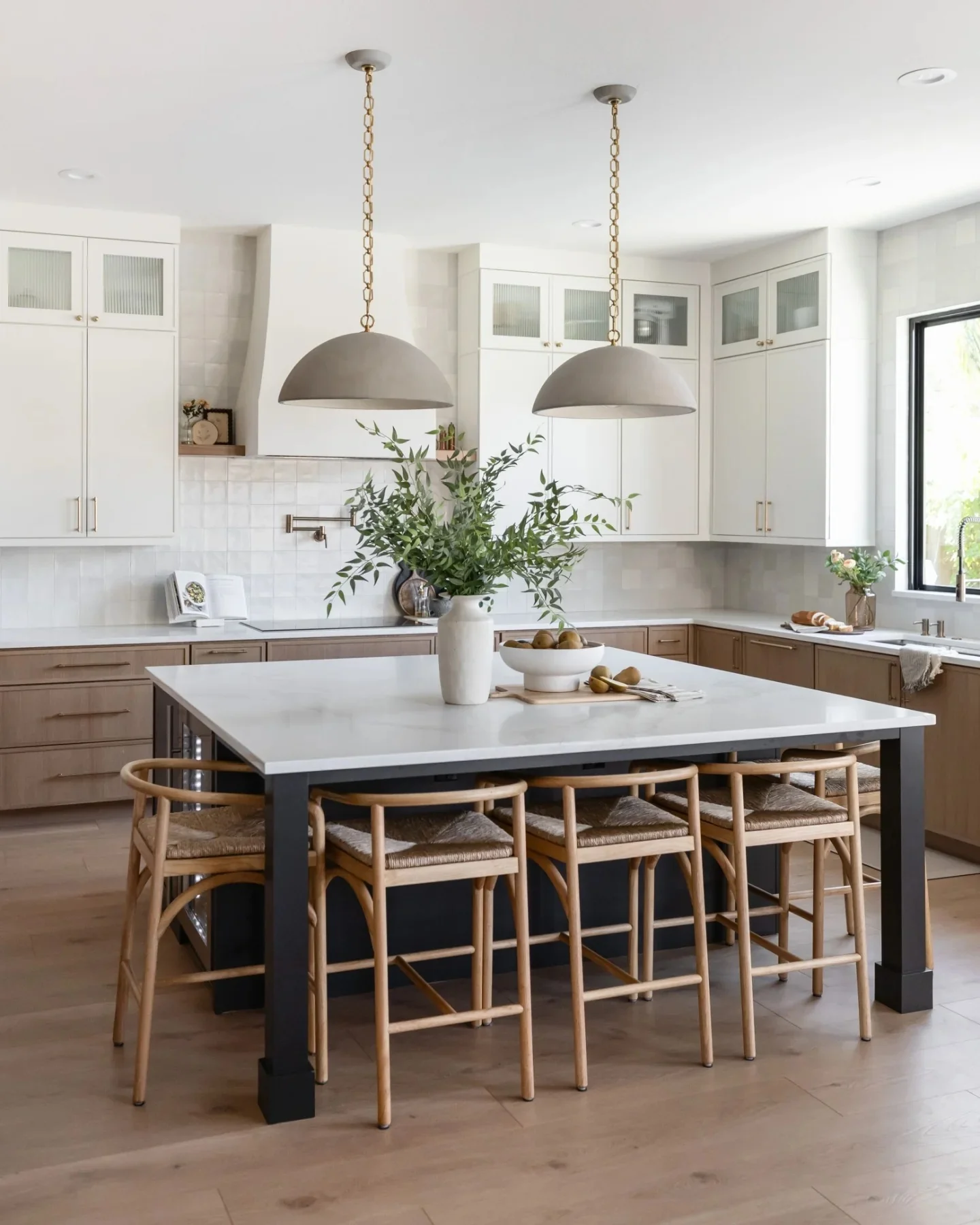 14. Two-Tone Harmony with Modern Rustic Flair (Brown Kitchen Ideas)