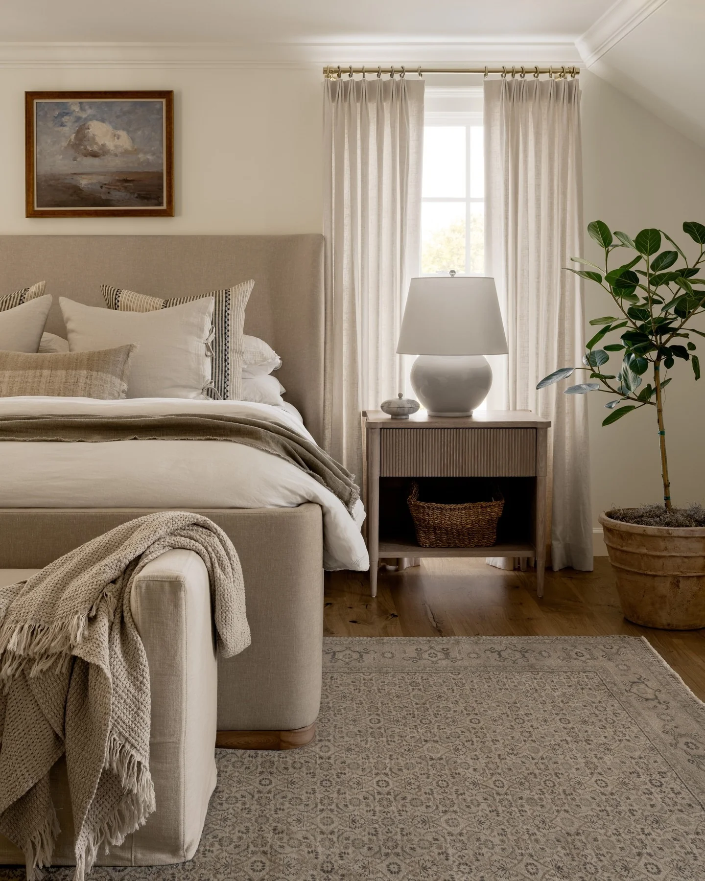 12. Elegant Minimalism in Greige and Natural Oak (Earth Tones Bedroom Ideas)