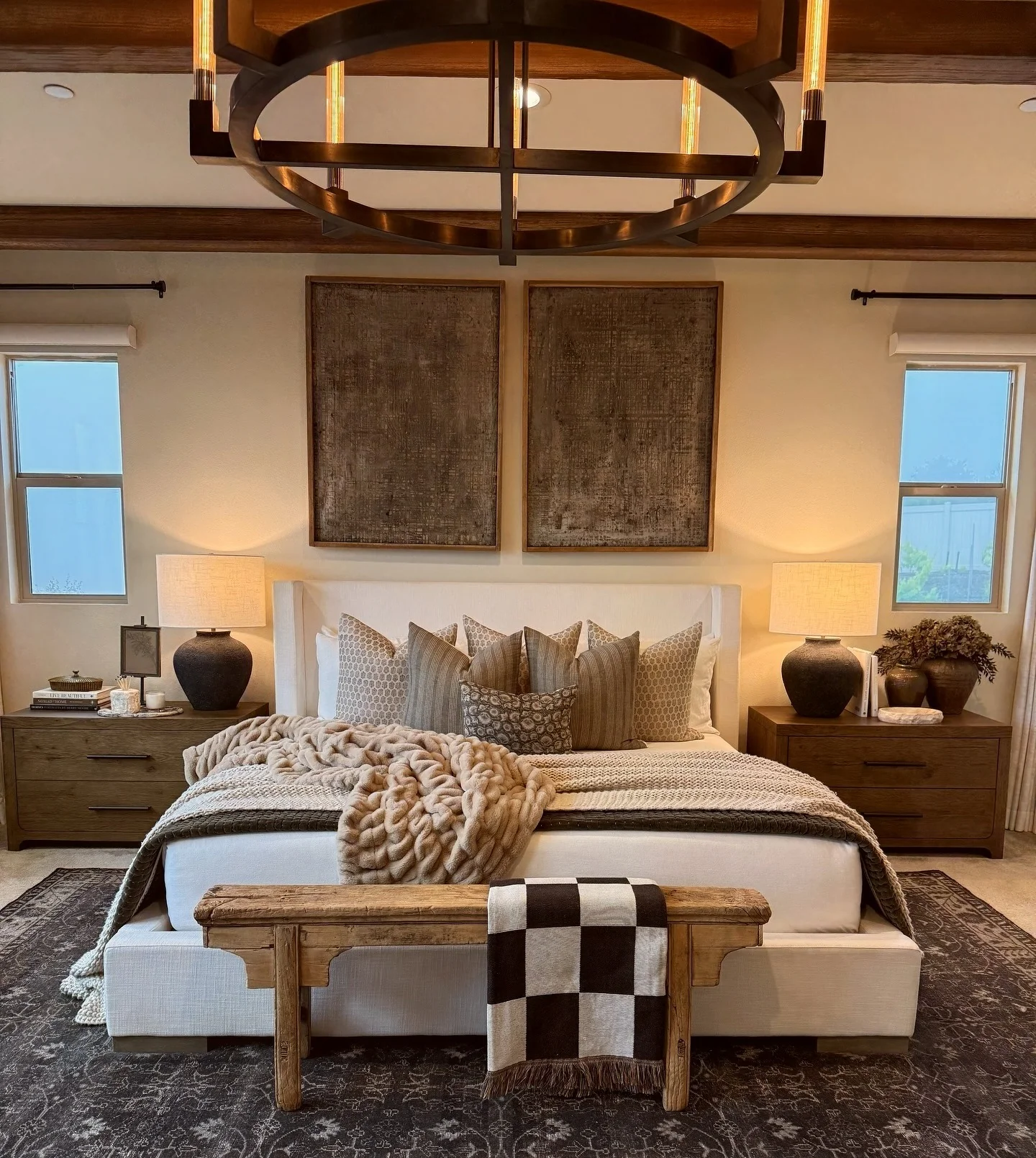 14. Rustic Lodge Warmth with Layered Browns (Earth Tones Bedroom Ideas)