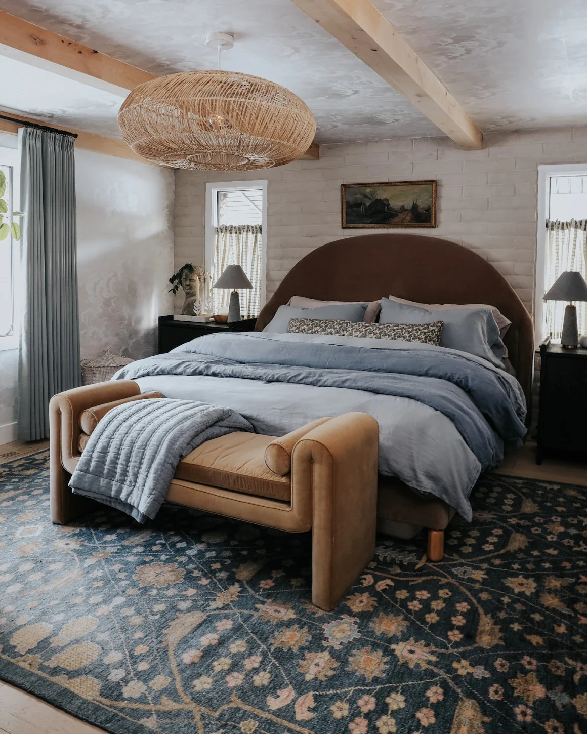 25. Woven Textures with Slate and Ochre Layers (Earth Tones Bedroom Ideas)