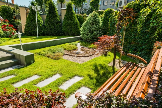 conception de cour de maison privée