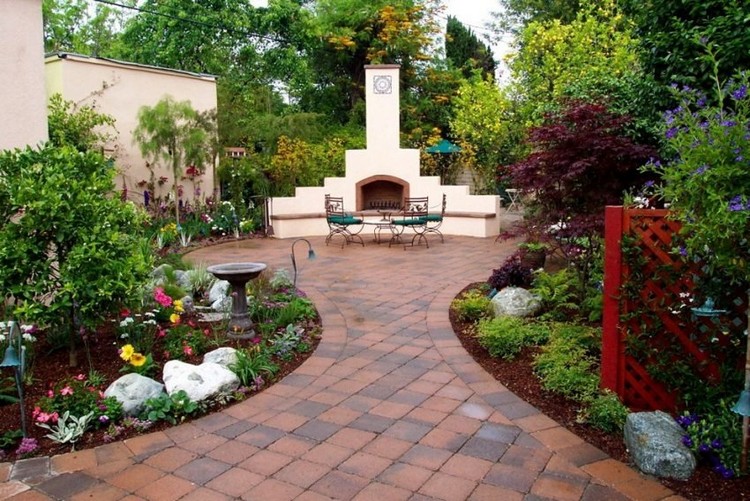 Conception de cour de maison privée