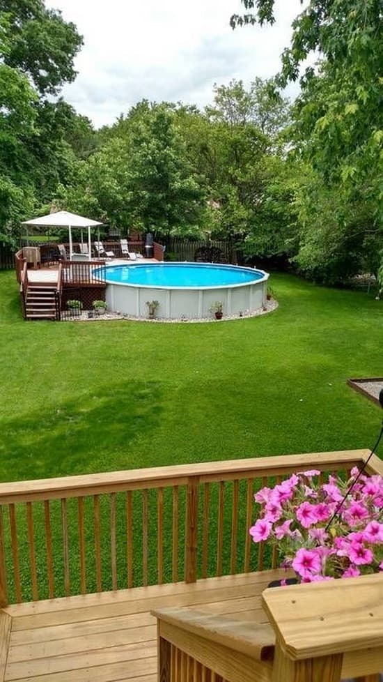 aménagement de la cour d'une maison privée