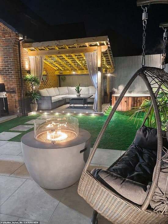 aménagement de la cour