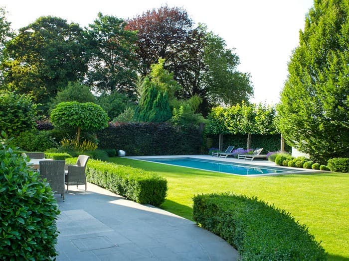 conception de la cour avant