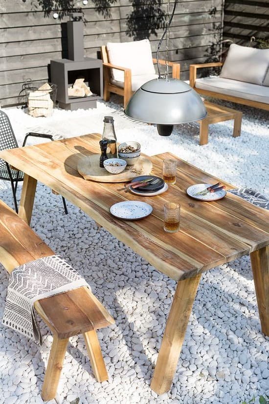 aménagement de la cour