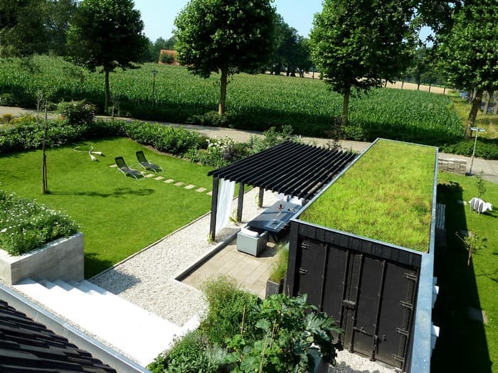 conception de cour dans une maison privée