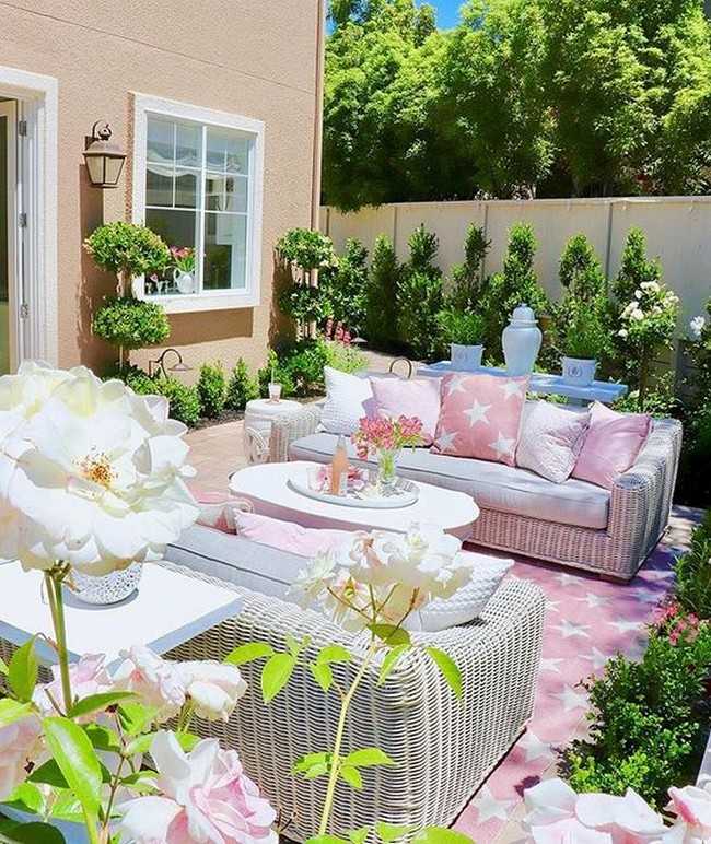 aménagement de la cour