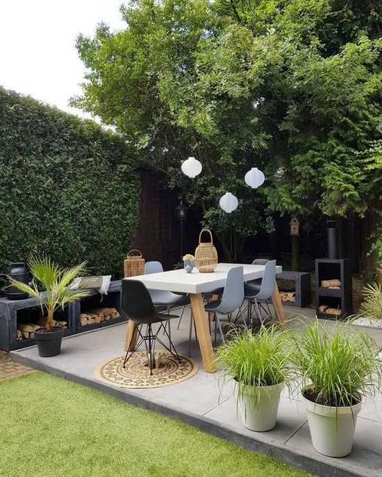 décoration de la cour d'une maison privée