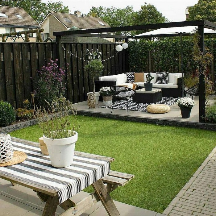 conception de cour de maison privée