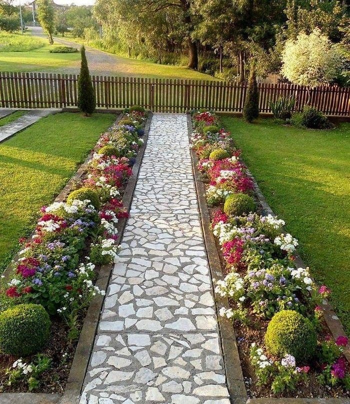 décoration de parterre de fleurs
