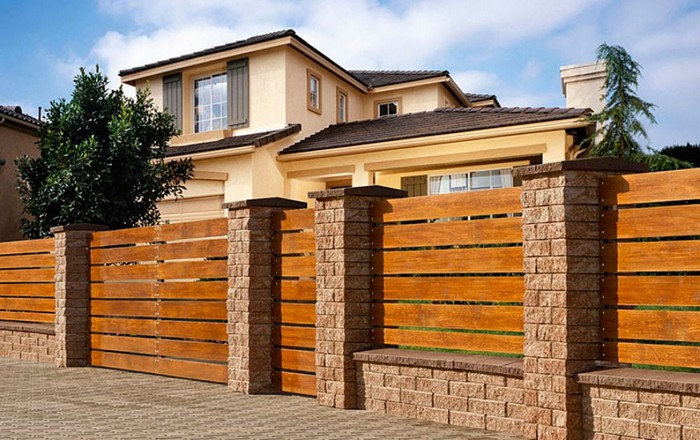 Belles clôtures en bois