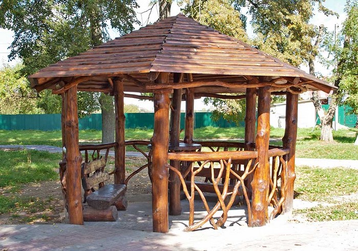 Gazebo en rondins