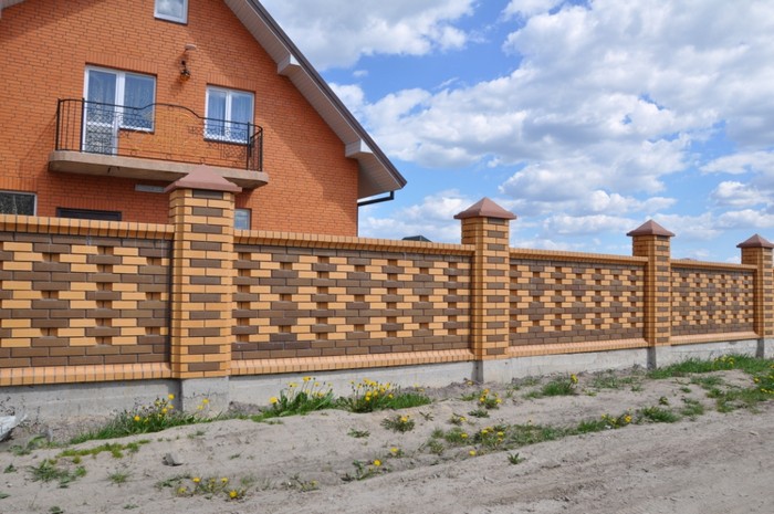 Clôtures en briques