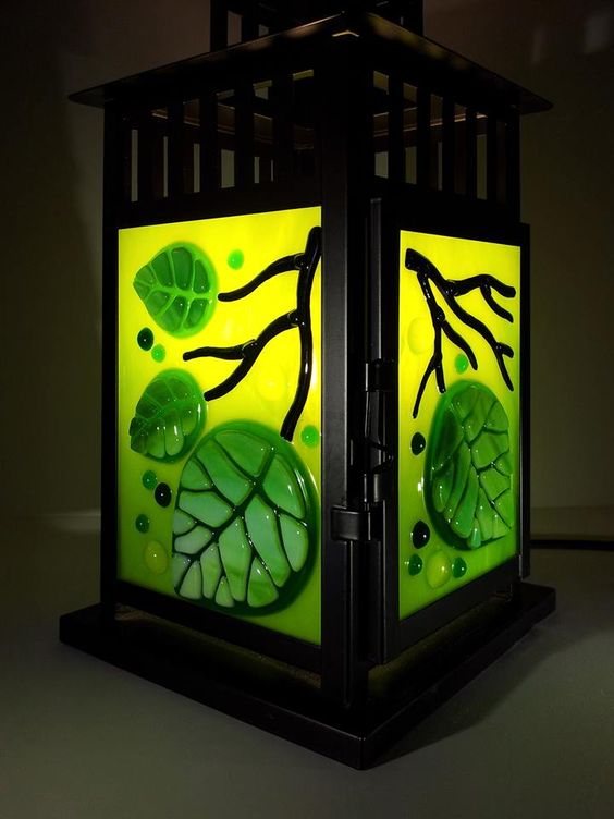 Lampadaires vitraux