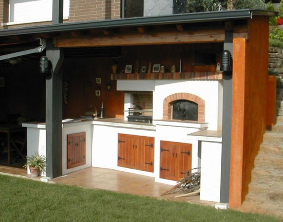 Fours à barbecue d'extérieur