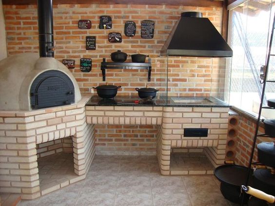 Fours à barbecue d'extérieur