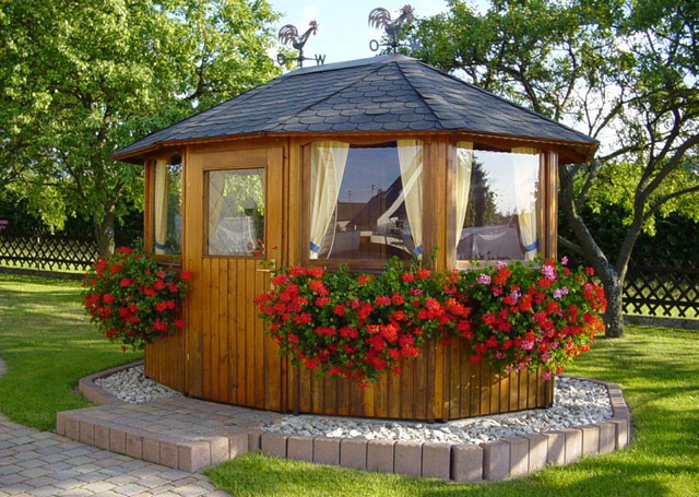 Gazebos de jardin pour offrir