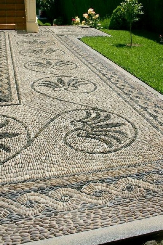 Les allées du jardin de galets