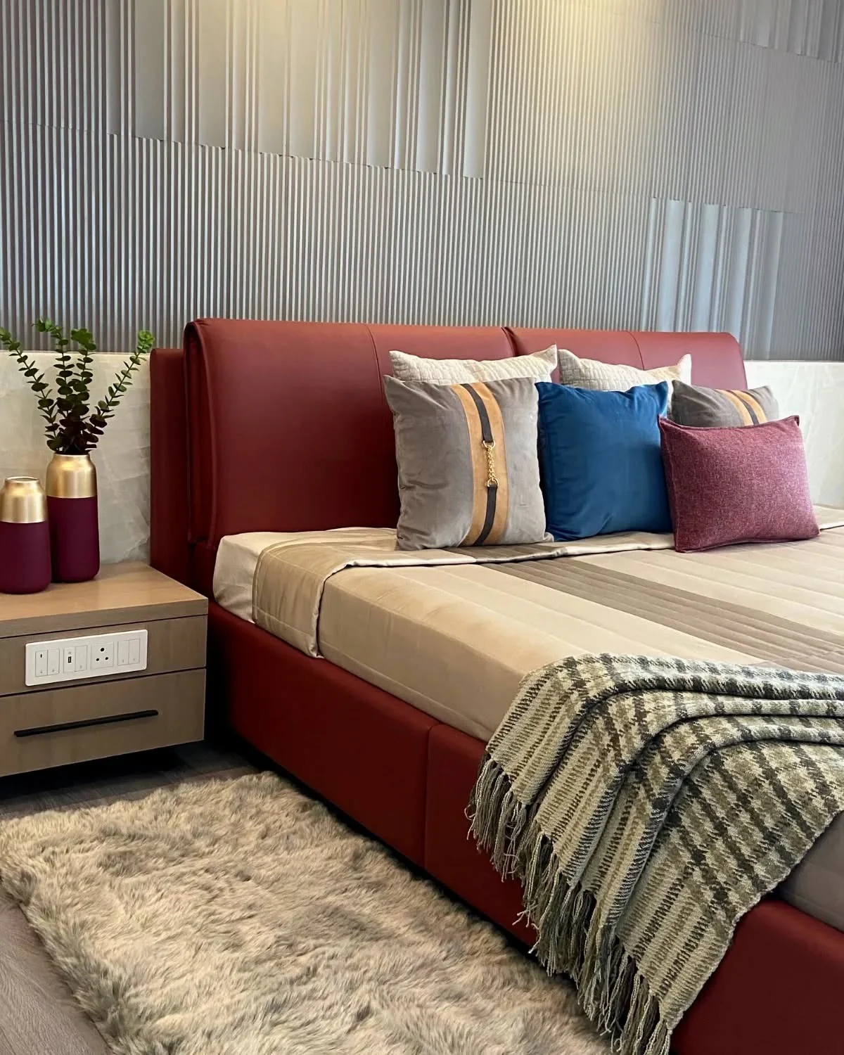 1. Structured Elegance with Contemporary Flair (Burgundy Bedroom Ideas)