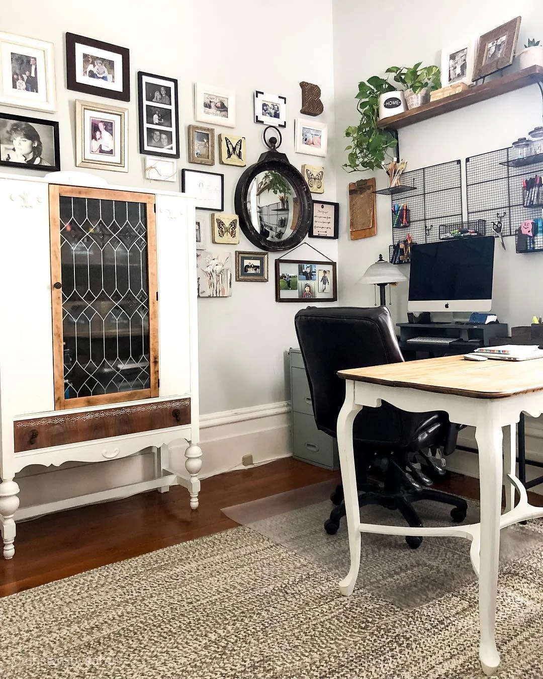 1. Heritage Gallery Home Office (Farmhouse Office Ideas)