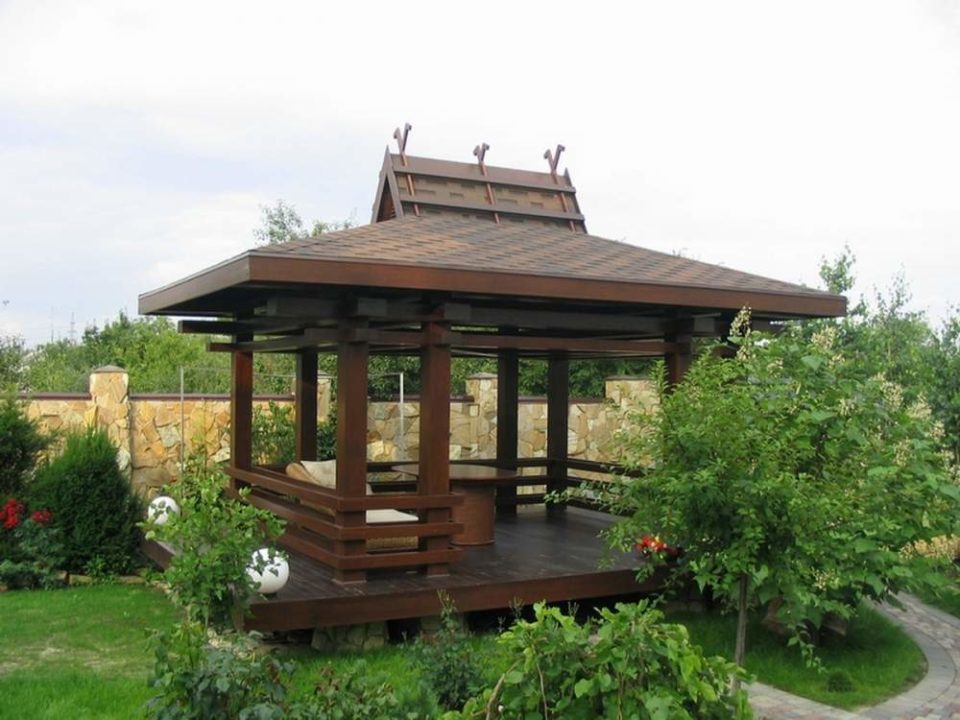 Gazebos de jardin pour offrir