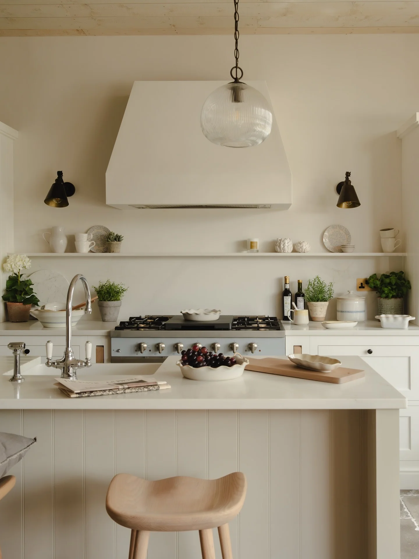 1. Classic Cream Elegance (Neutral Kitchen Ideas)